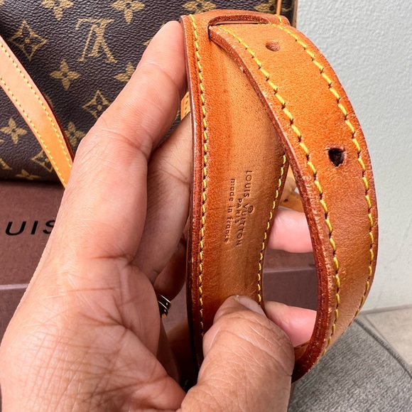 🔥🔥RARE🔥🔥Louis Vuitton Cite 2 Way Bag - Picture 5 of 13